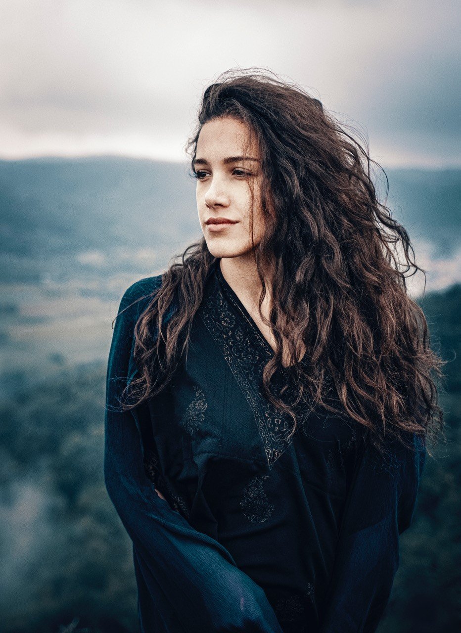 1. Stipendiatin: Alma Naidu — Grizzly Foundation